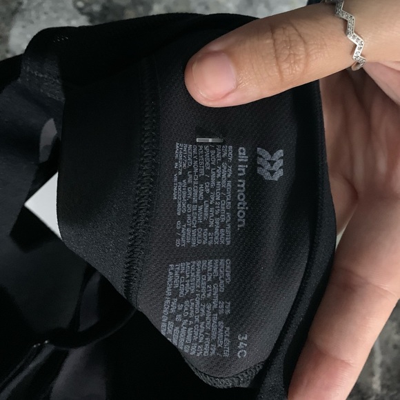 Sports bra - Picture 4 of 7